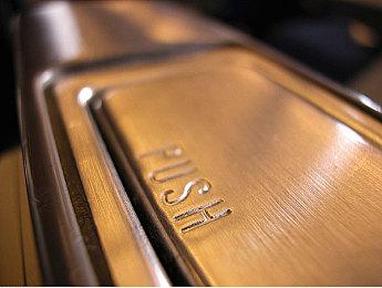 《我们之中》3D版试玩发布 经典玩法全新体验